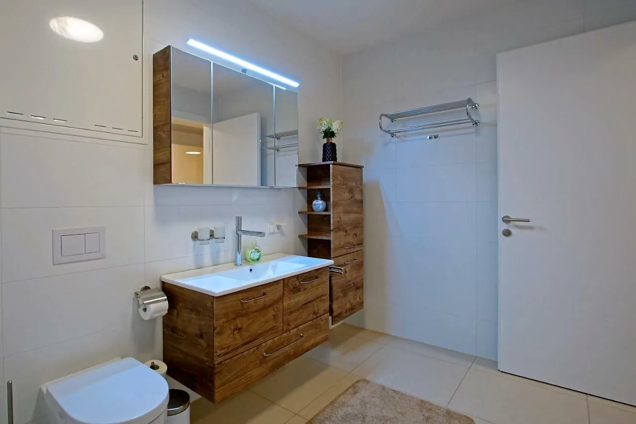 English Theater Apartment At Rathaus Vienna