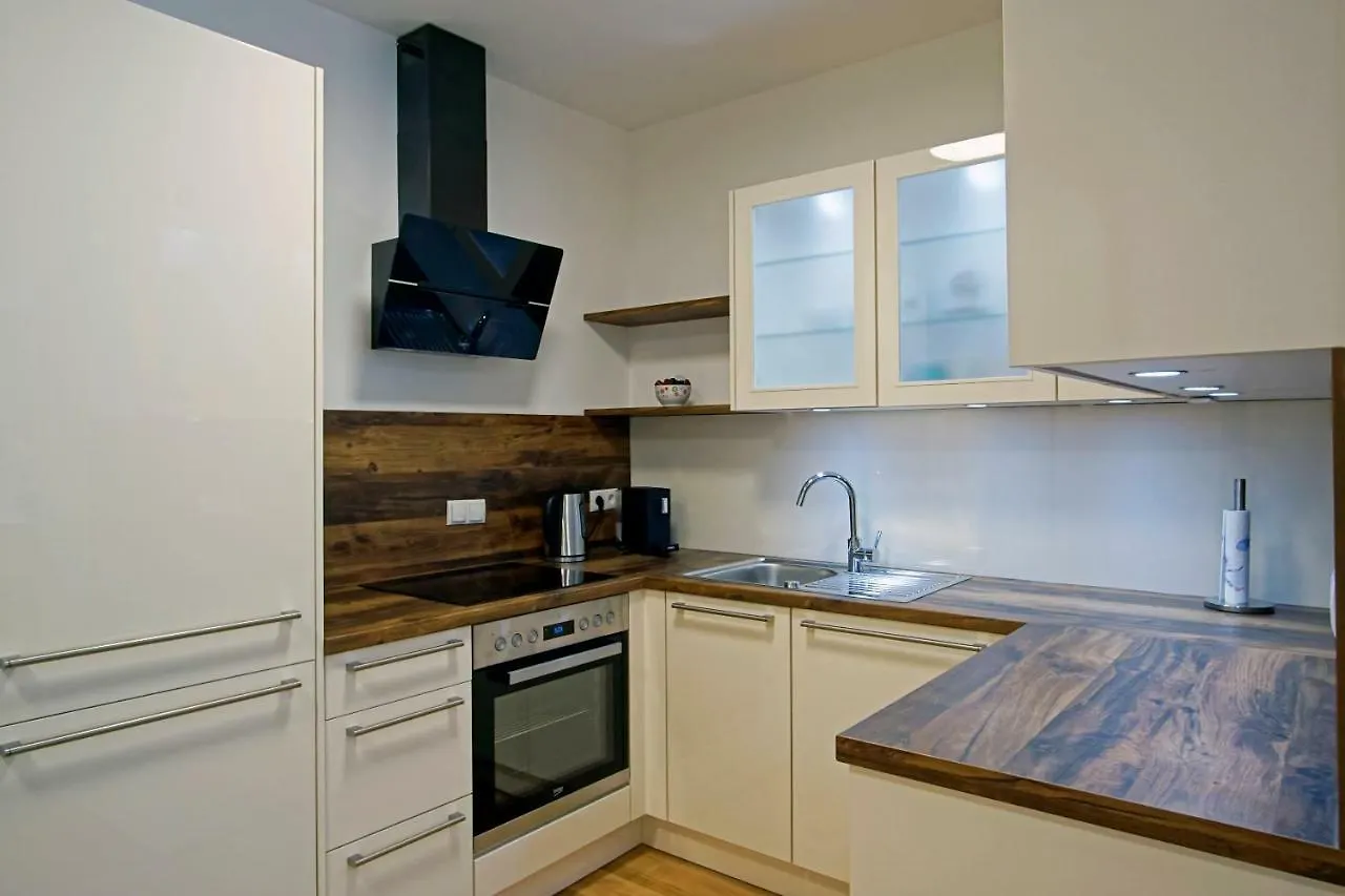 English Theater Apartment At Rathaus Vienna